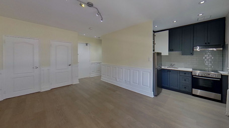 710 Spadina Ave - 706